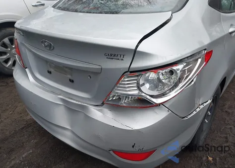 2014 Hyundai Accent Gls z USA, uszkodzony, nr VIN KMHCT4AE3EU691736